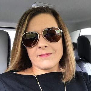 Meet your Posher, Hailey